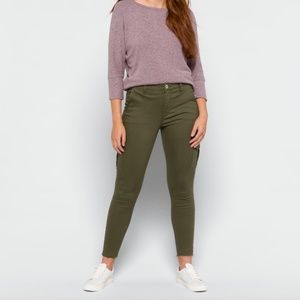 Ellie High Rise Ankle Cargo Skinny Pant